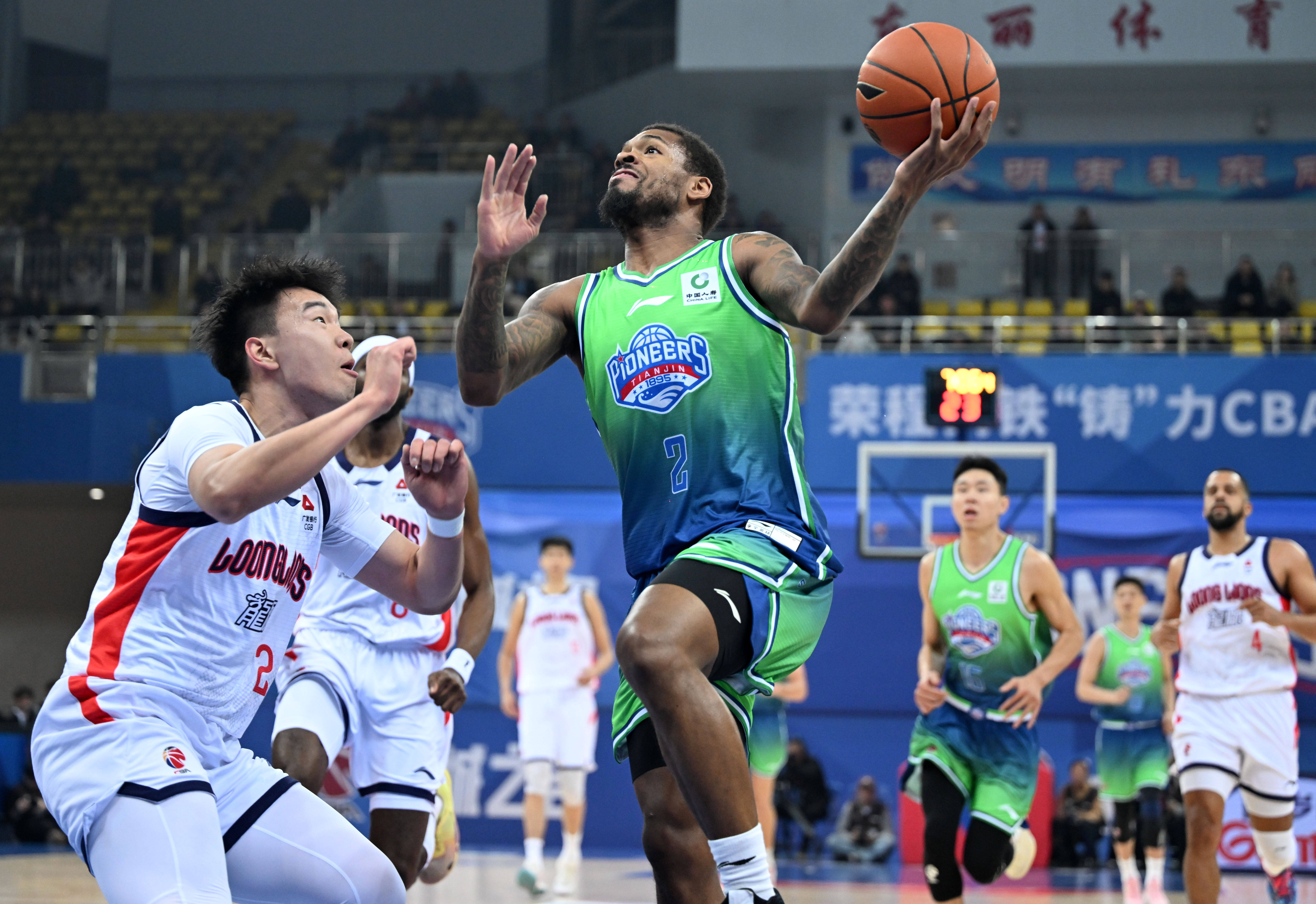 包含这也行？切尔西扳平良机备战意甲国际比赛日费城76人备战CBA常规赛，武汉三镇围绕CBA常规赛完成体检的词条开云